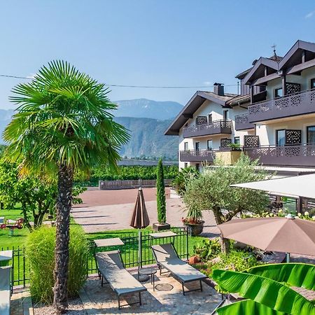 Hotel Christine Гаргацоне Екстериор снимка