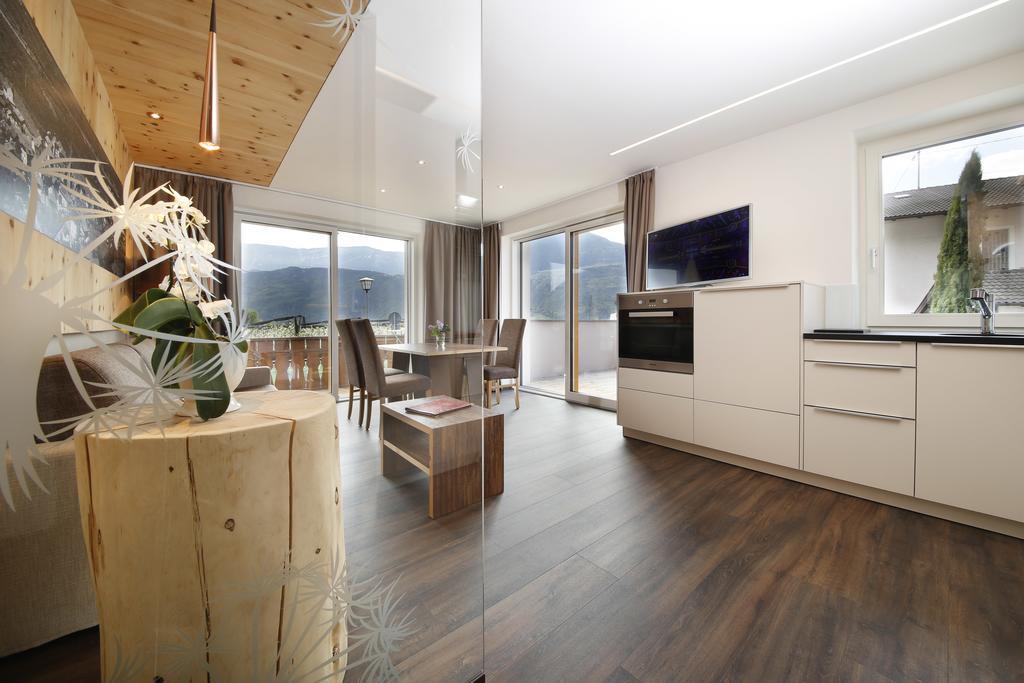 Hotel Christine Гаргацоне Екстериор снимка